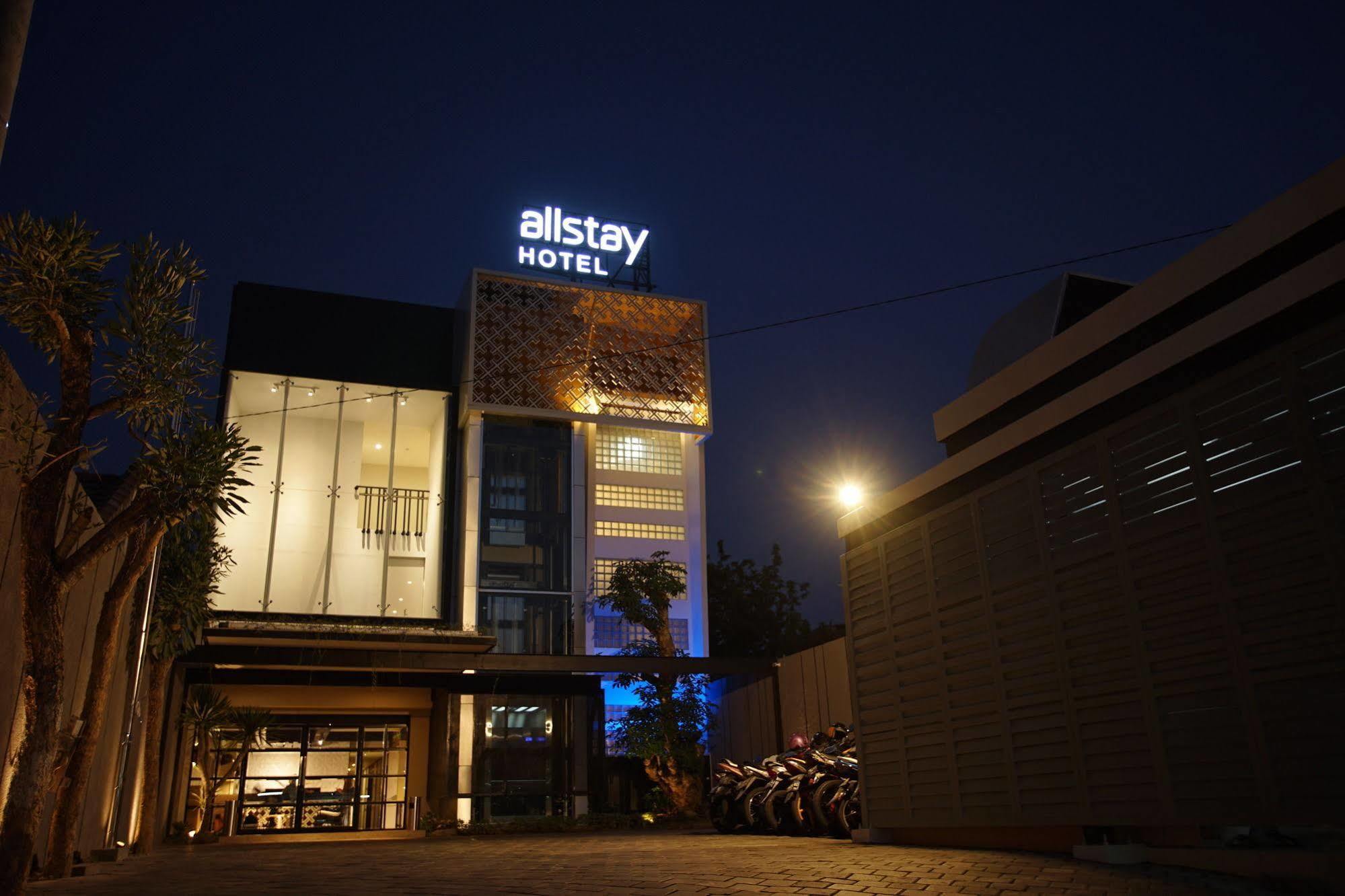 Allstay Hotel Yogyakarta Bagian luar foto